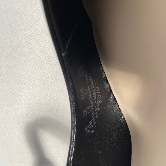 Frank Sarto black sling back heels - Picture 6 of 7